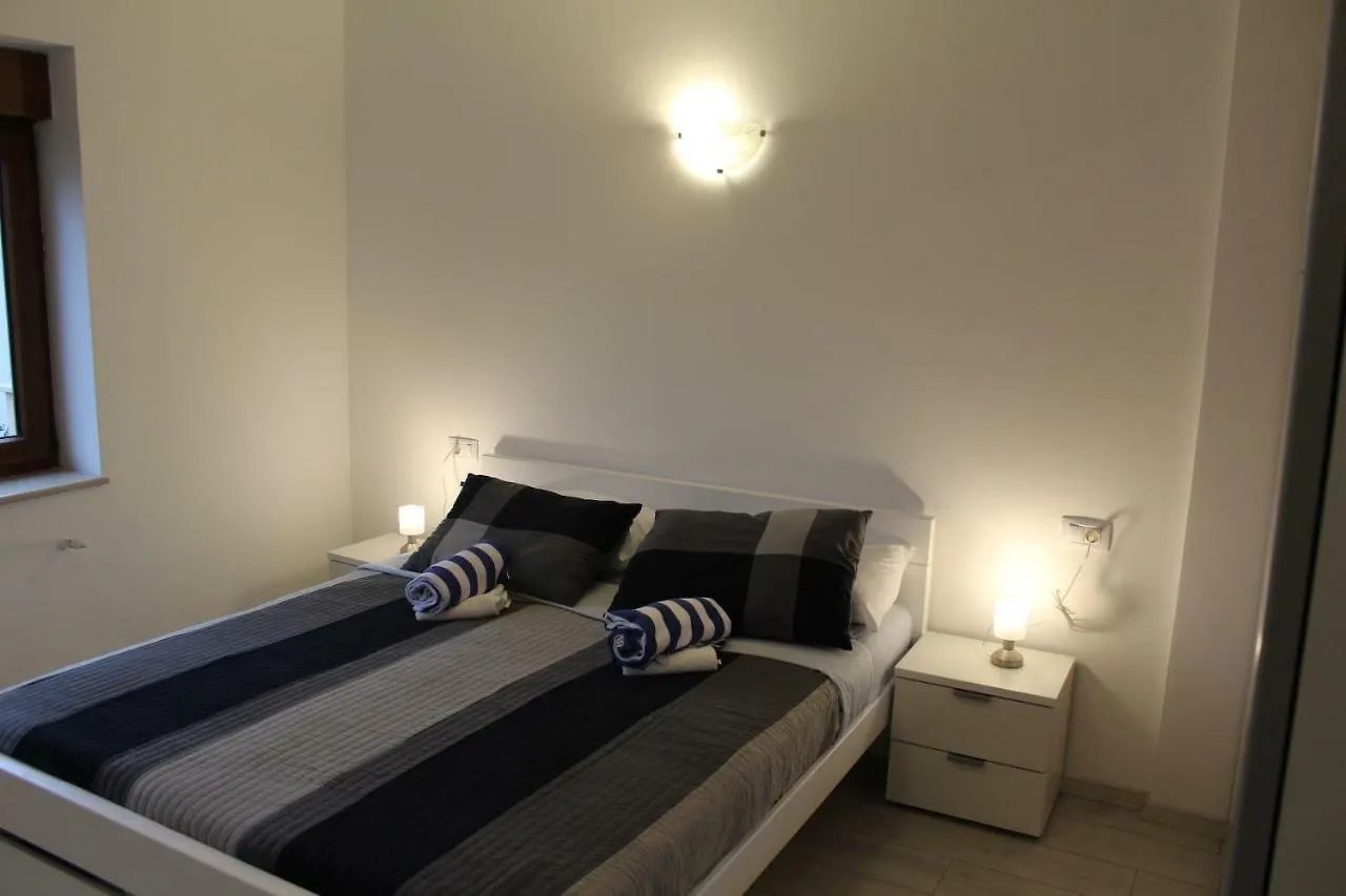 Apartment Ferienwohnung Casa Rados Fažana